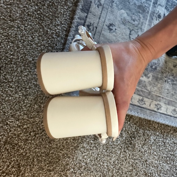 A New Day Stacy Mule Pearl Heels - Picture 2 of 3